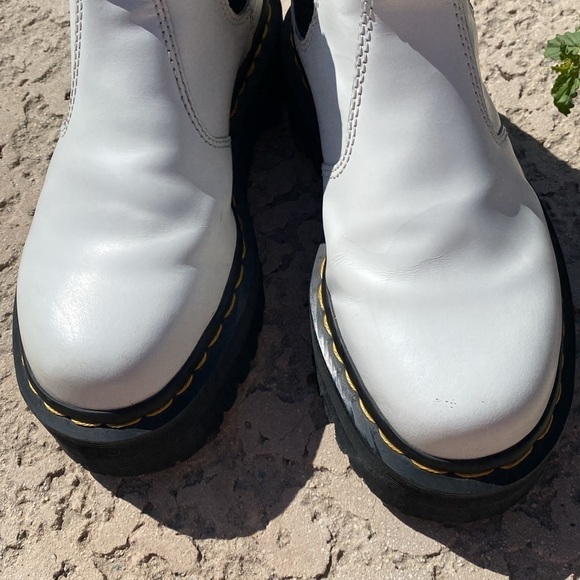 Dr. Martens 2976 Quad platform Chelsea boots white unisex L6 M5 - Picture 3 of 11